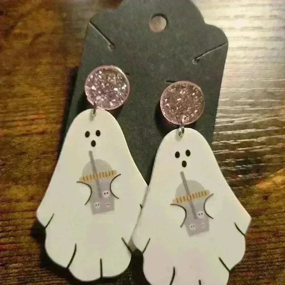 3/$15 Halloween Ghost Earrings - Picture 4 of 4